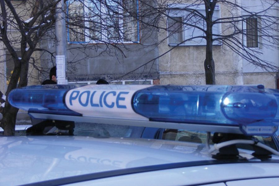 Задигнаха мотоциклет за около 5 хиляди лева от двор до русенски блок