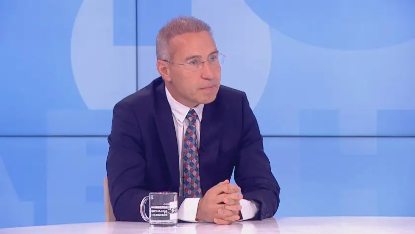 Има ли риск октомврийските избори да минат без машинно гласуване?
