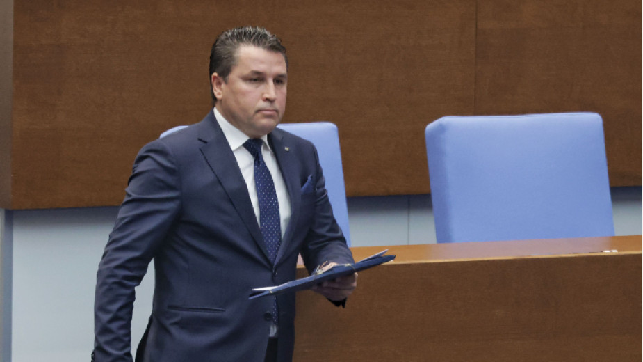 ДПС-Доган алармира: Репресии и политически рокади в Социалното министерство под натиск на Пеевски