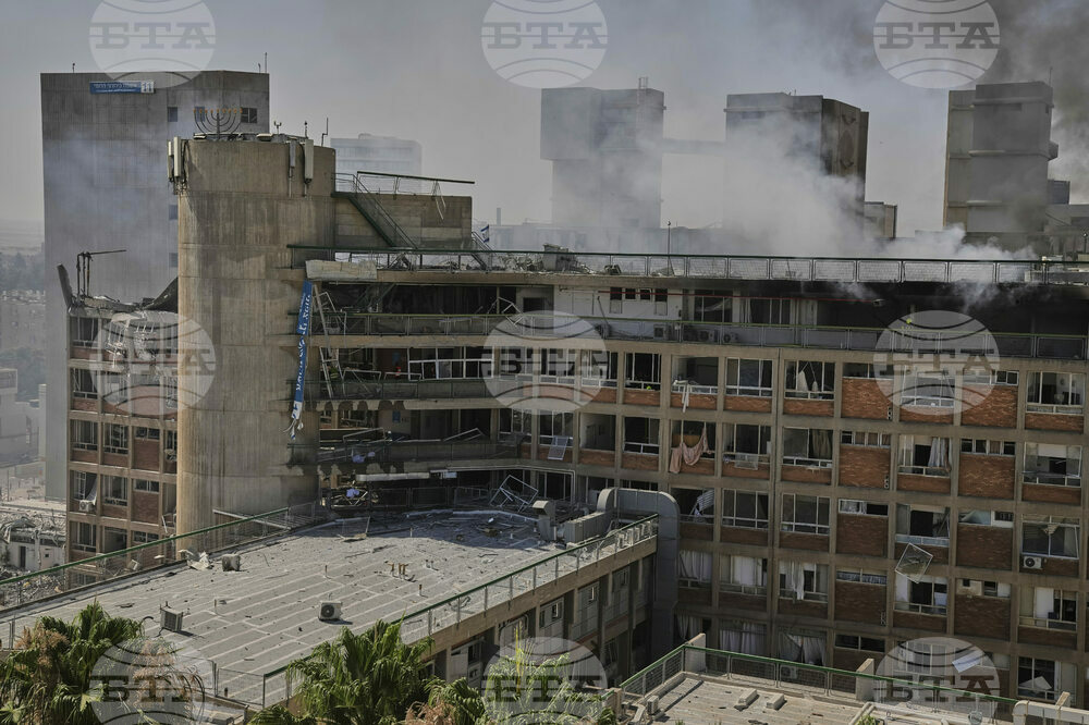 Иран порази израелска болница, твърди, че целта била военна база