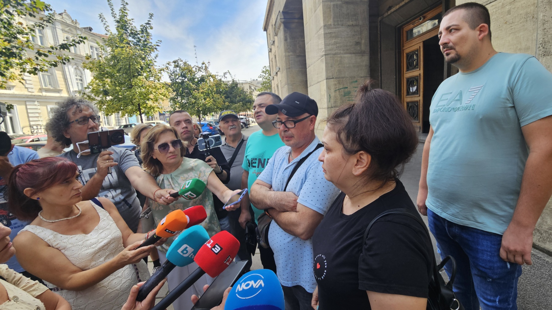 Съдът определи мерките на обвинените за побоя над шефа на полицията в Русе